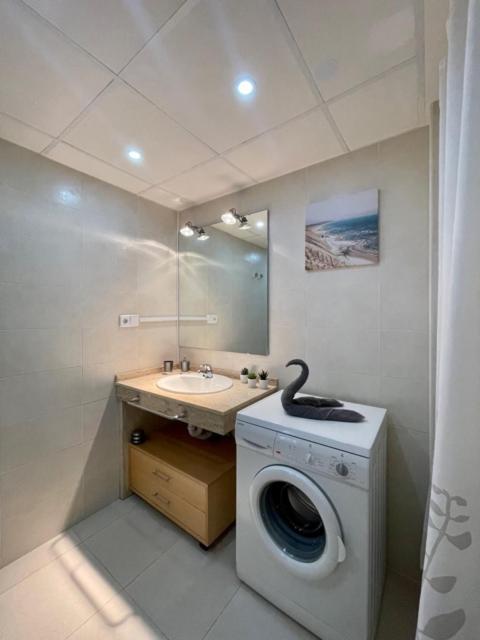 Atico Del Sol Laguna Beach Vera Playa Екстер'єр фото