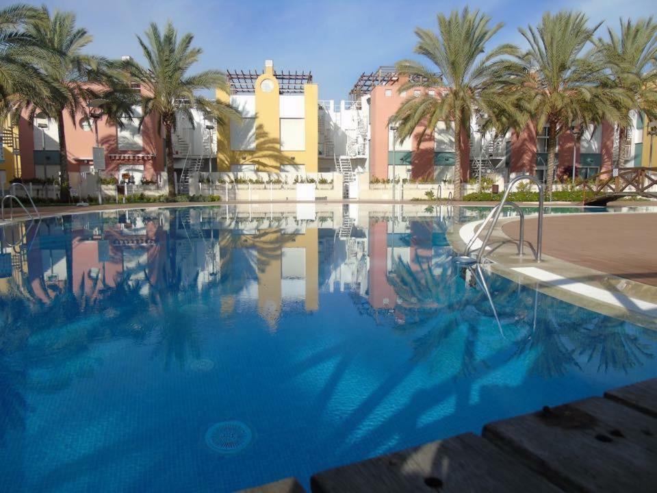 Atico Del Sol Laguna Beach Vera Playa Екстер'єр фото